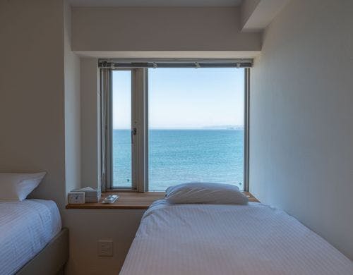 3階 洋室2 シングルベッド2台。