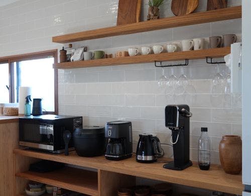 キッチン裏、家電、食器等