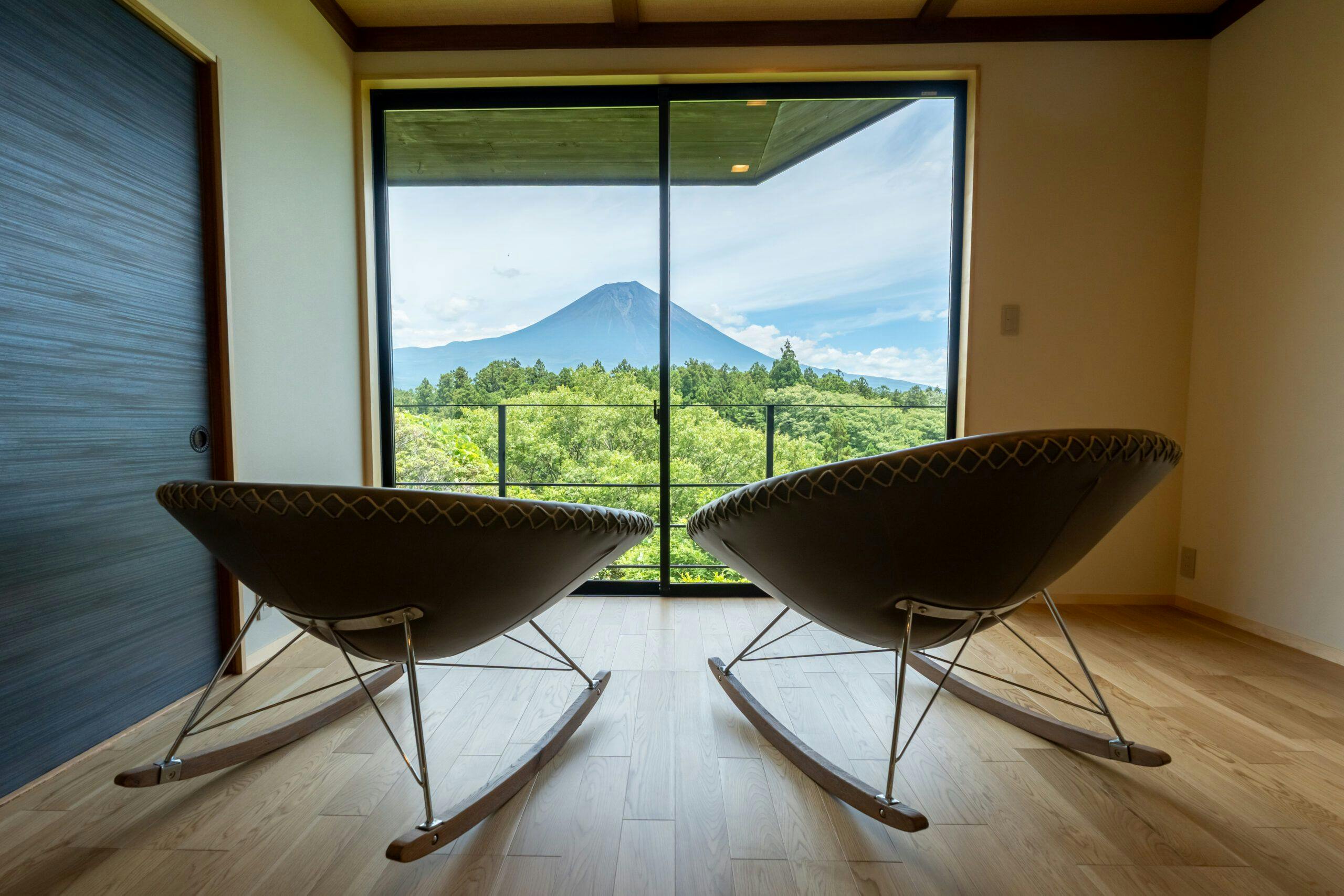 伊吹・ダイニング