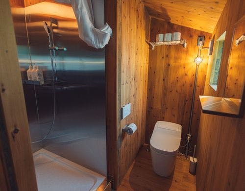 シャワー、トイレ別