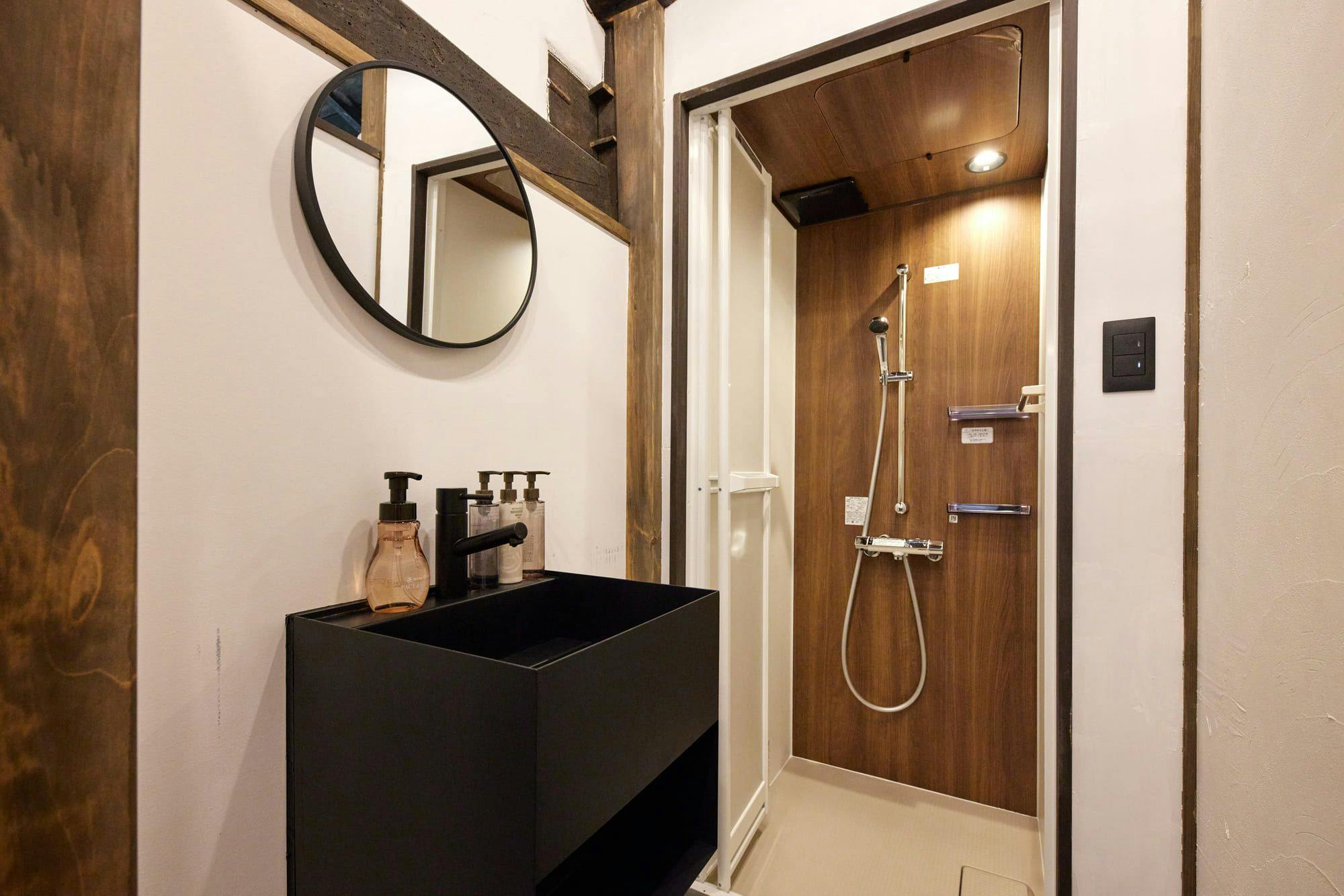 有田邸 シャワールーム