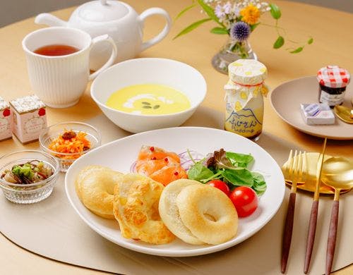 朝食