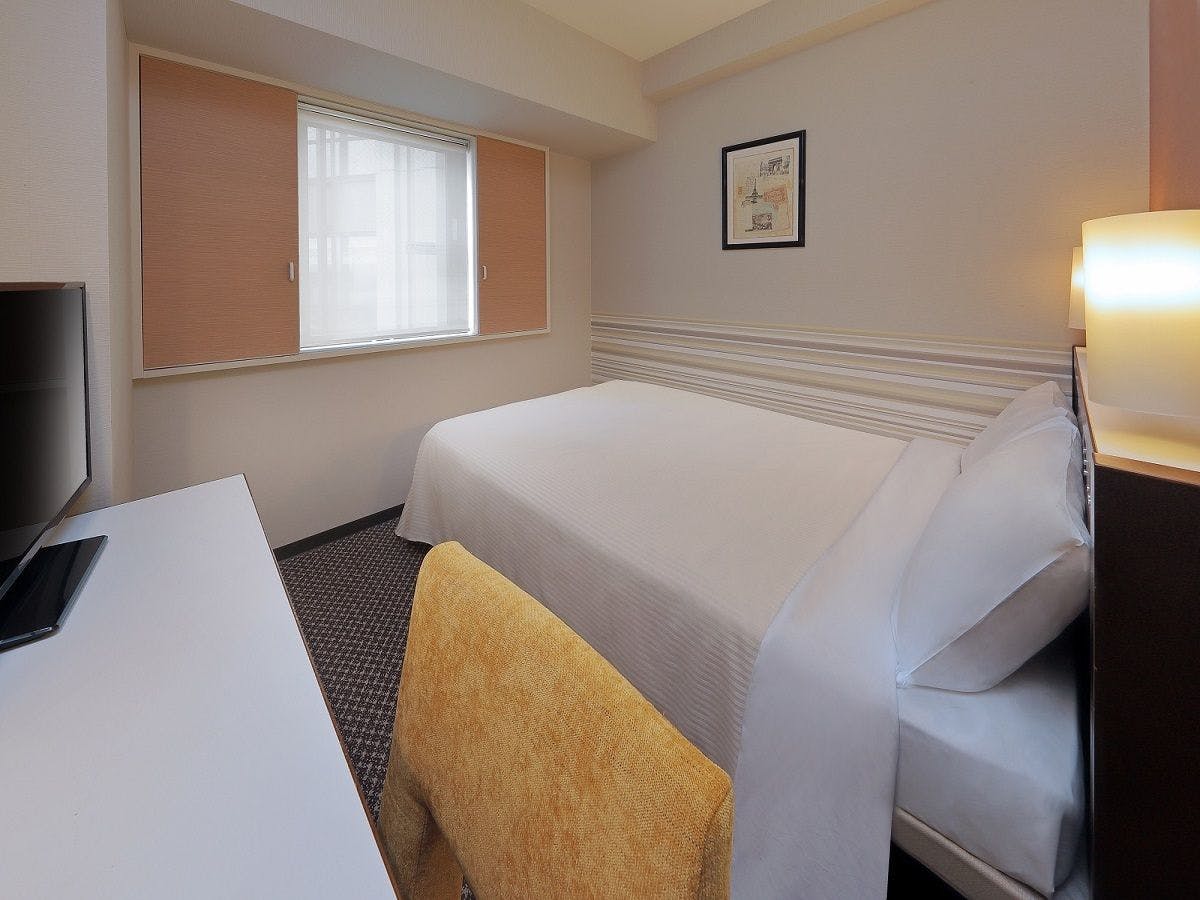 Kamar Semi-Double 12m²