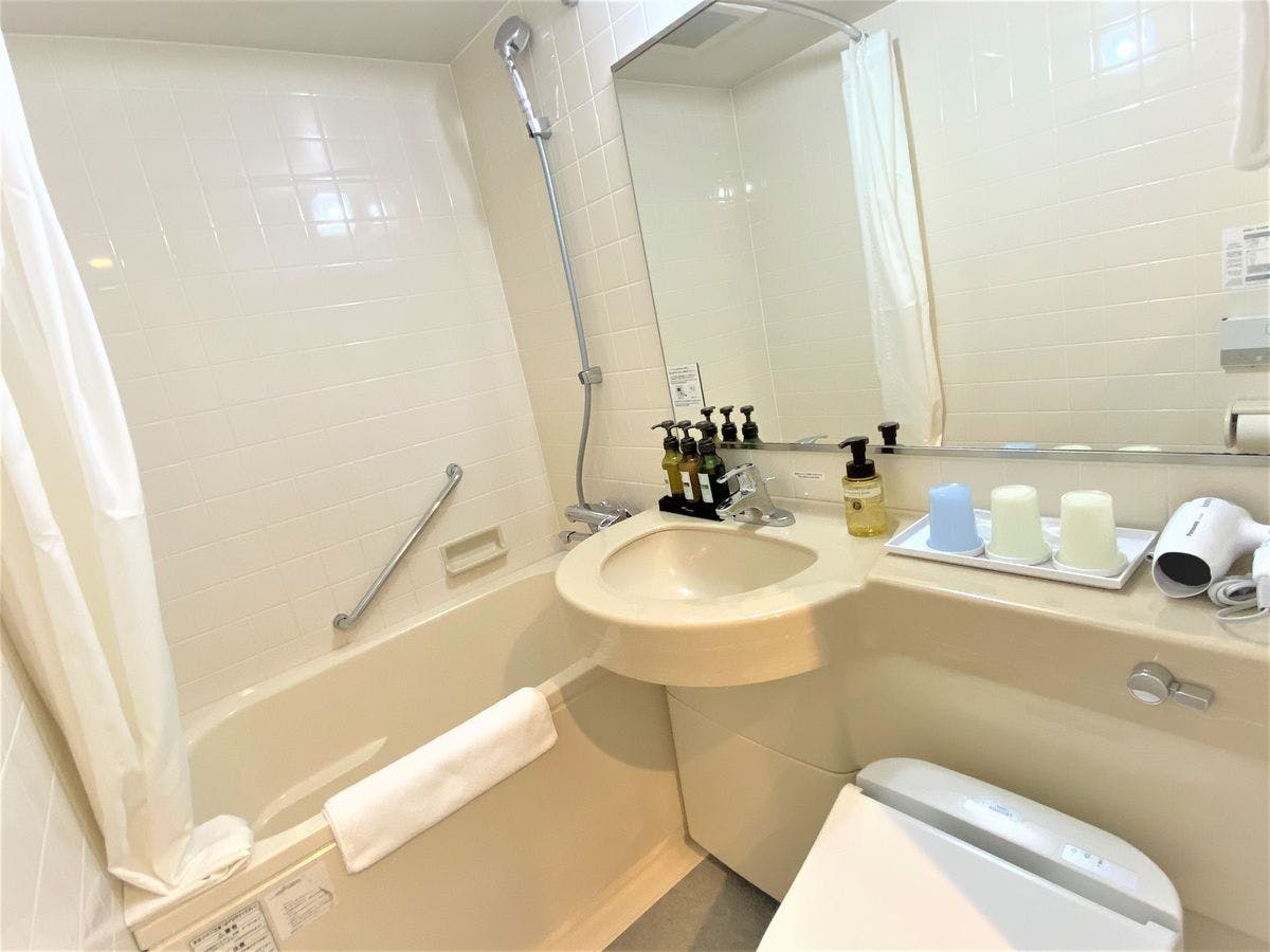 슈페리어 트리플 유닛 욕실.