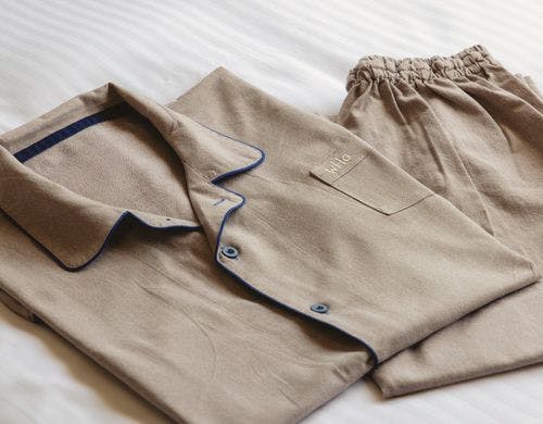 セパレートタイプのナイトウェア