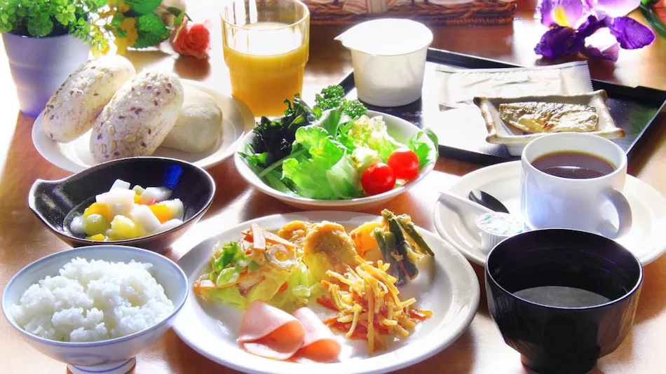 Hotel Route-Inn Tsuruoka Ekimae