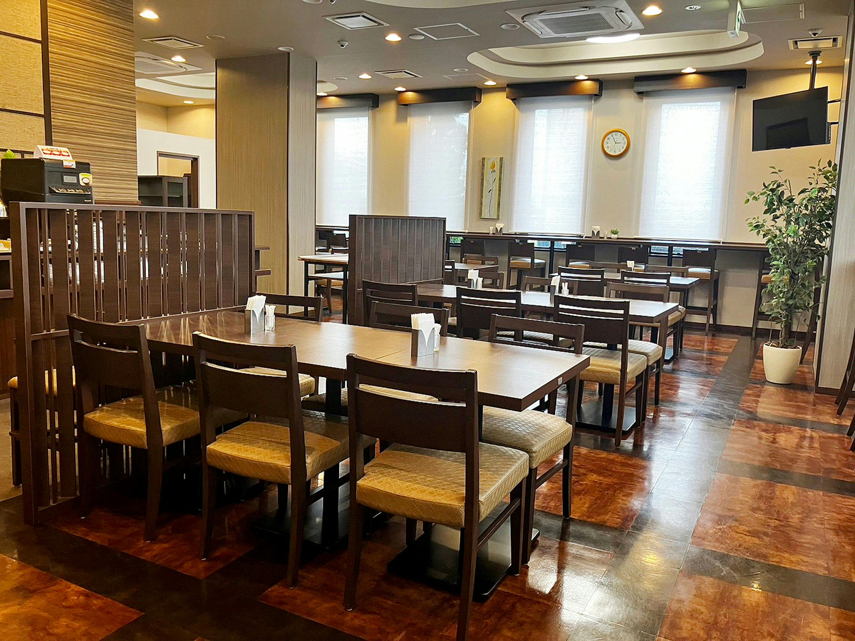 朝食会場