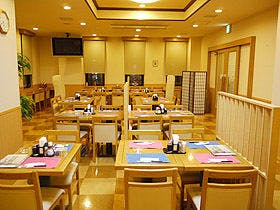 朝食会場