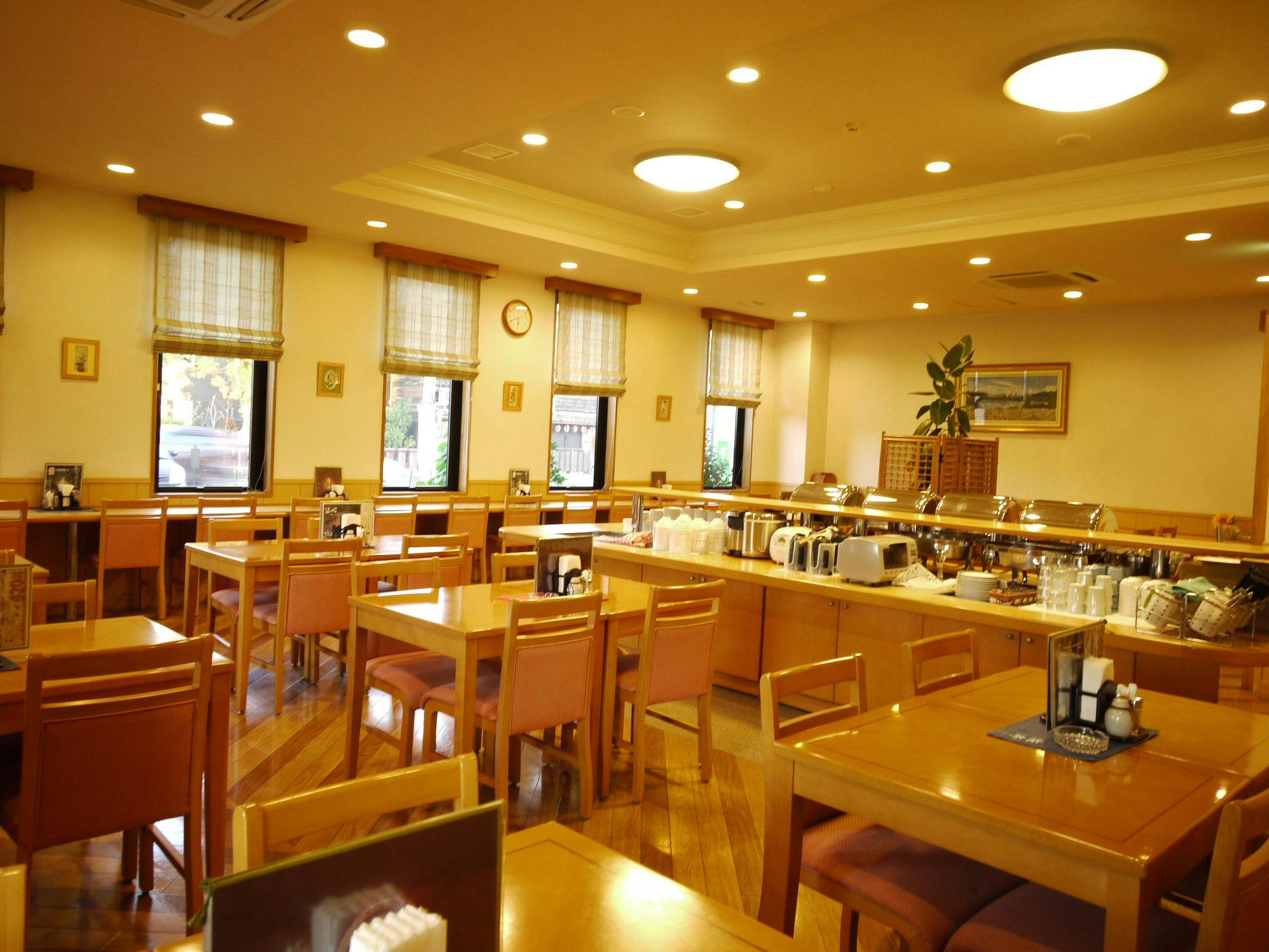 朝食会場