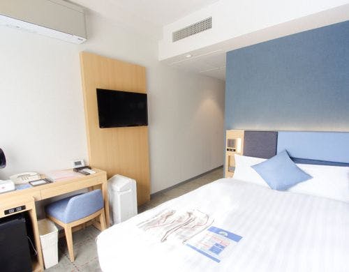 ■セミダブルルーム[15平米]一例