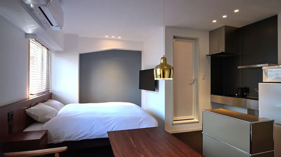 Seven Days Hotel Plus