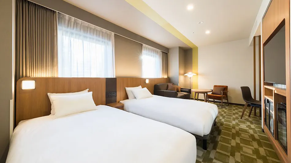 JR-East Hotel Mets Akabane