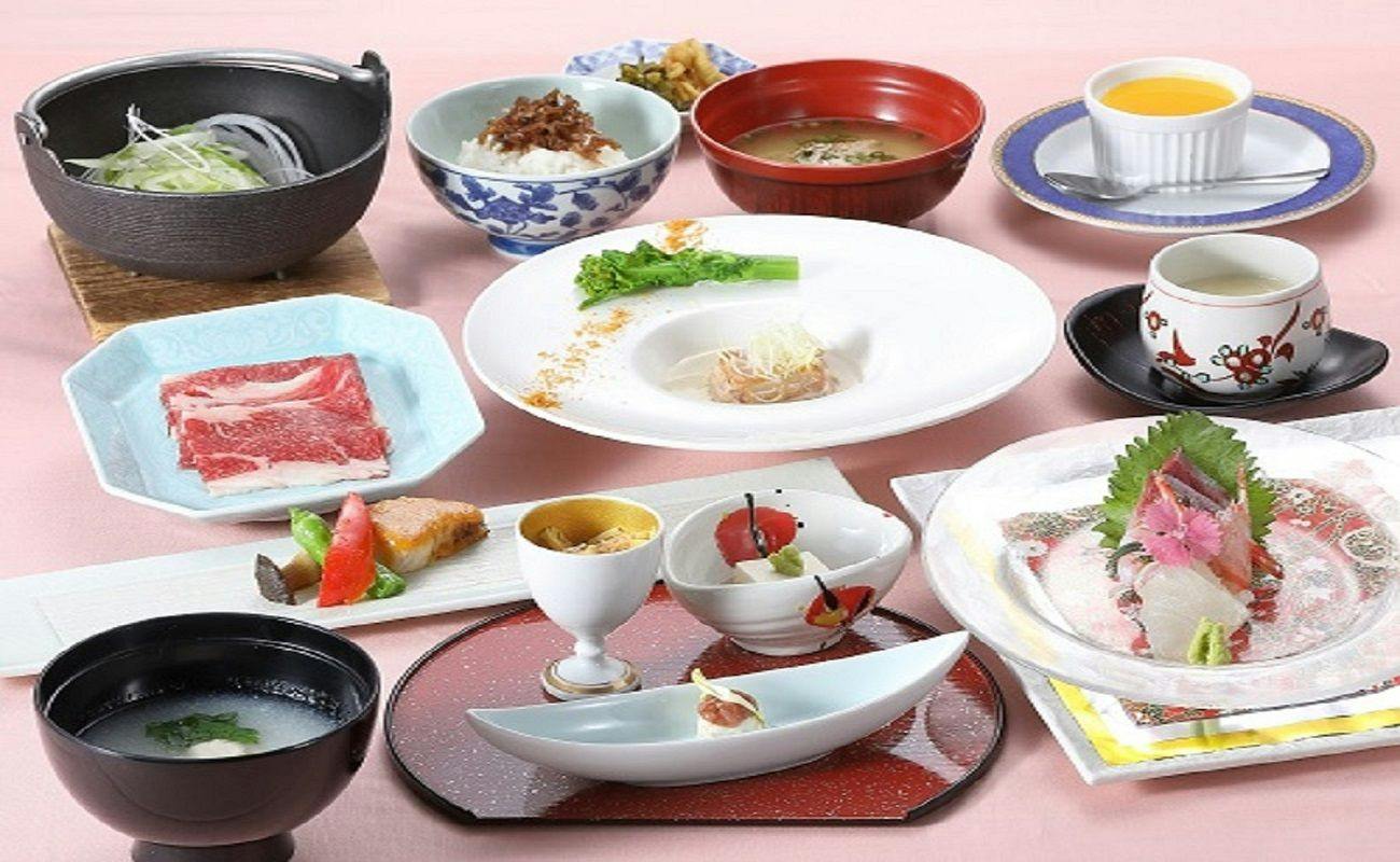 【1泊2食付】料理長自慢の季節の創作和会席！！＜ビジネス＆ひとり旅＞