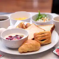 朝食 盛り付け例