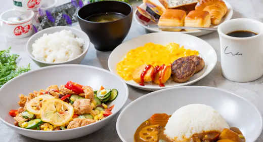 【朝食付】2種のカレーと和洋朝食ミニビュッフェ!