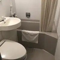 ห้องเดี่ยว/คู่พร้อมห้องน้ำ