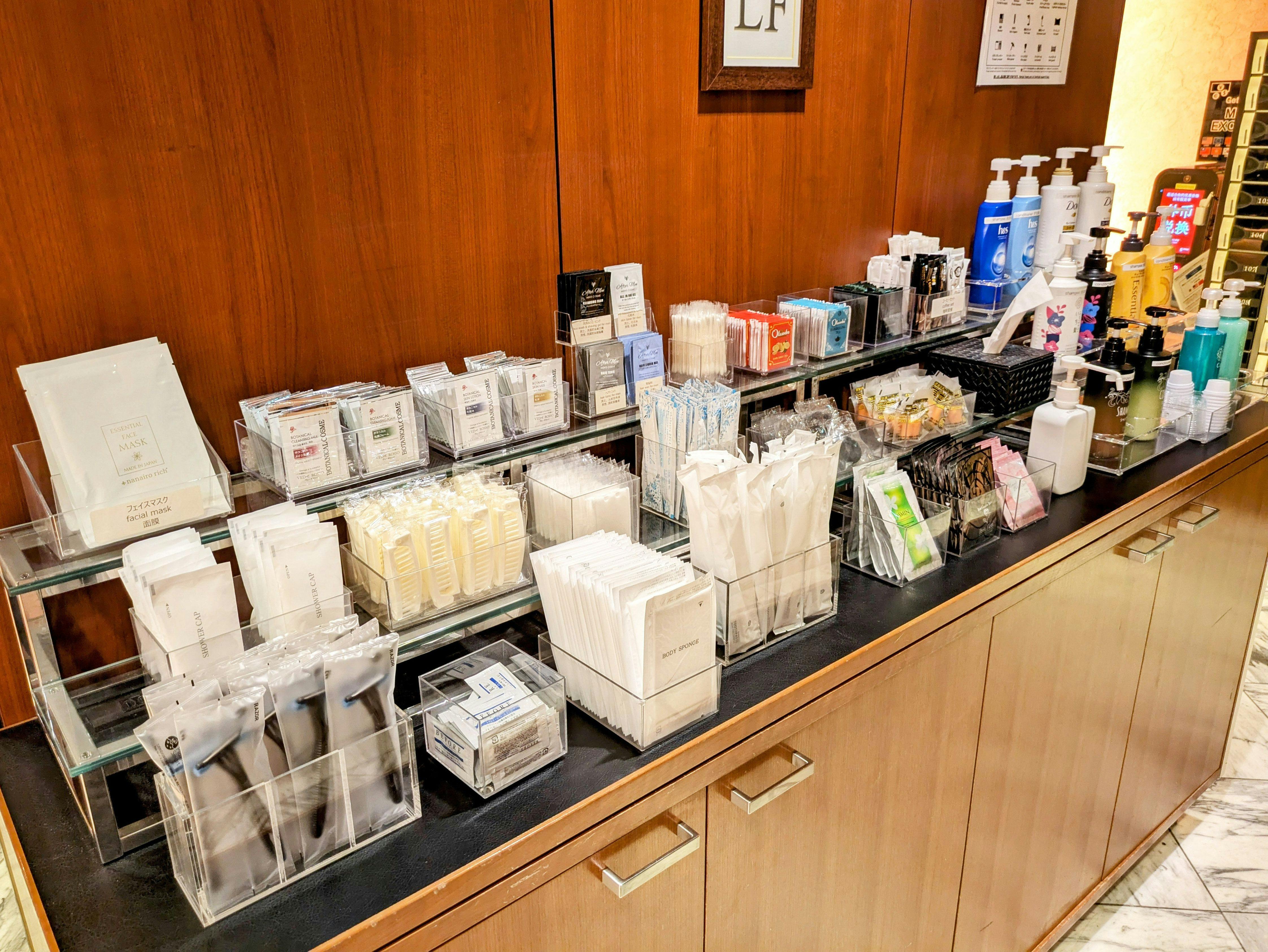 อเมนิตี้ & แชมพูบาร์