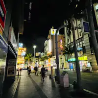 夜の国際通り