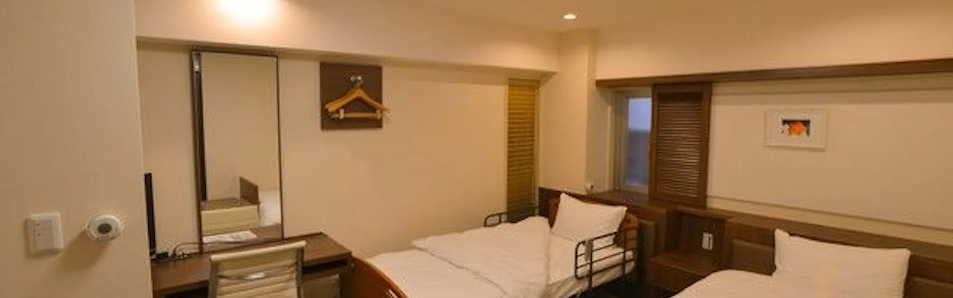 KARIYUSHI LCH.Izumizaki 県庁前
