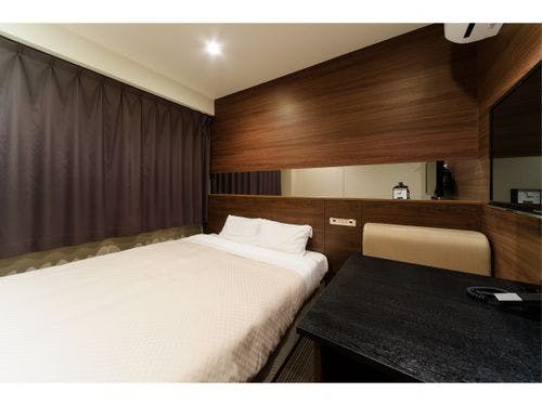 セミダブルルーム