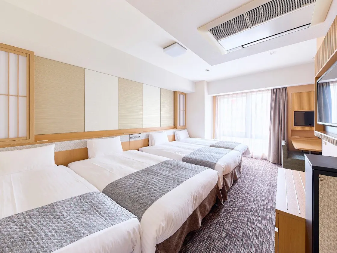 デラックスフォース