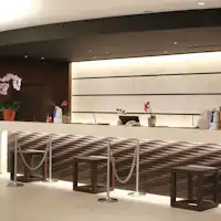 เคาน์เตอร์ต้อนรับได้รับการปรับปรุงใหม่ในเดือนธันวาคม 2017