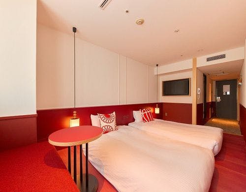 数珠や和紙を使用した照明(一例)