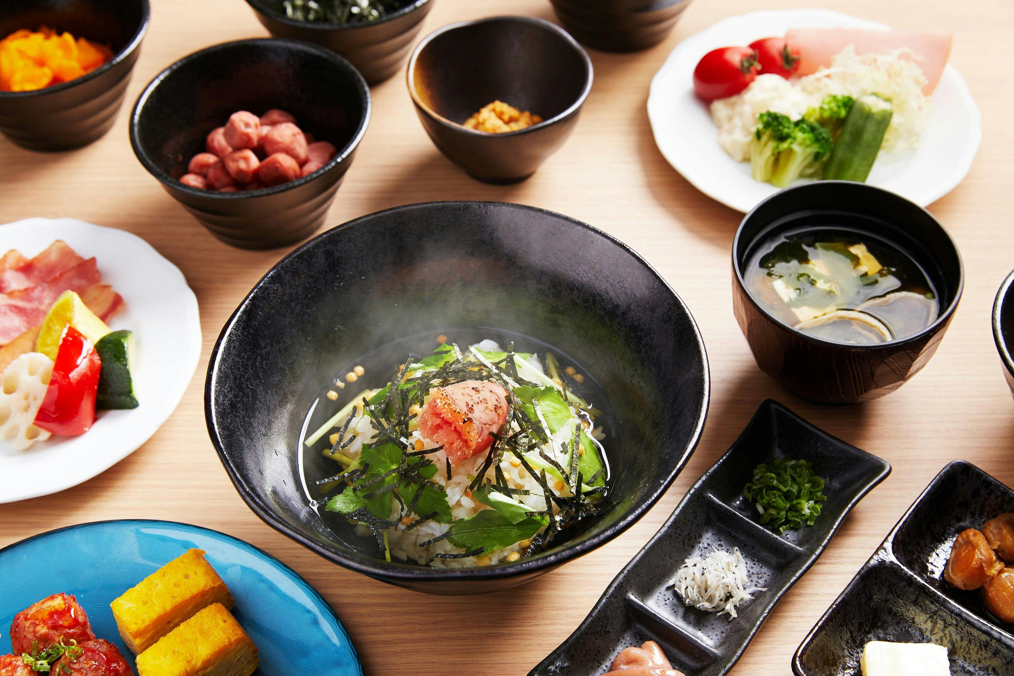 ภาพอาหารเช้าแบบญี่ปุ่น