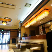 ロビーとフロントデスク