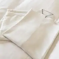 เรามีชุดนอนเตรียมไว้ในทุกห้องพัก