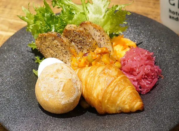 ローストポークとVEGEプレート