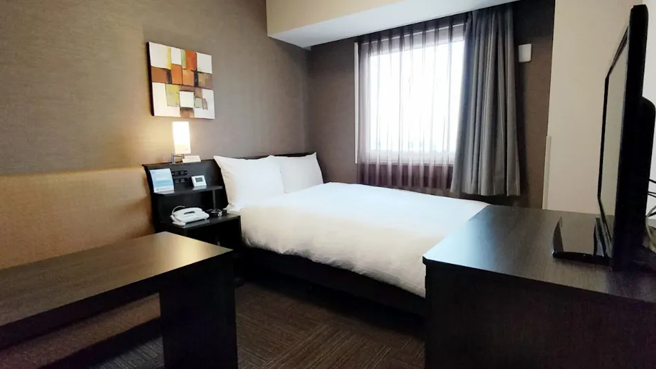 Hotel Route-Inn Takaoka Ekimae