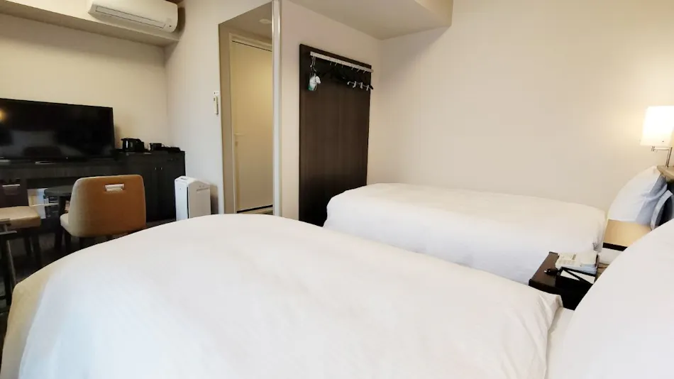 Hotel Route-Inn Takaoka Ekimae