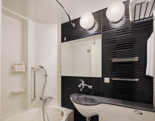 バスルーム（ダブルルーム）