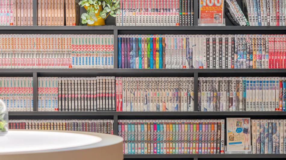Quintessa Hotel Osaka Shinsaibashi Comic & Books