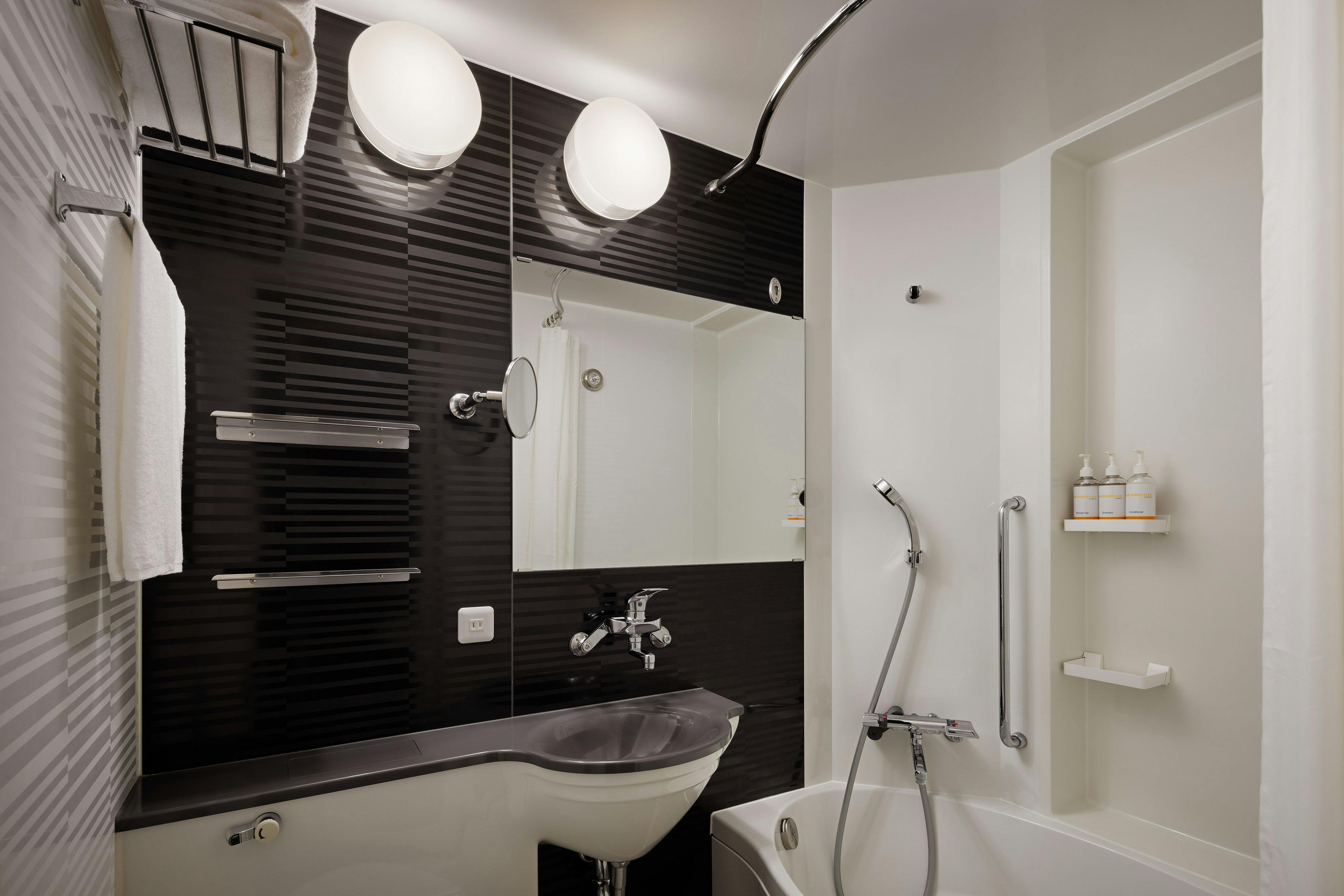 バスルーム（ダブルルーム）