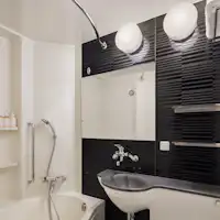 バスルーム(セミダブルルーム)