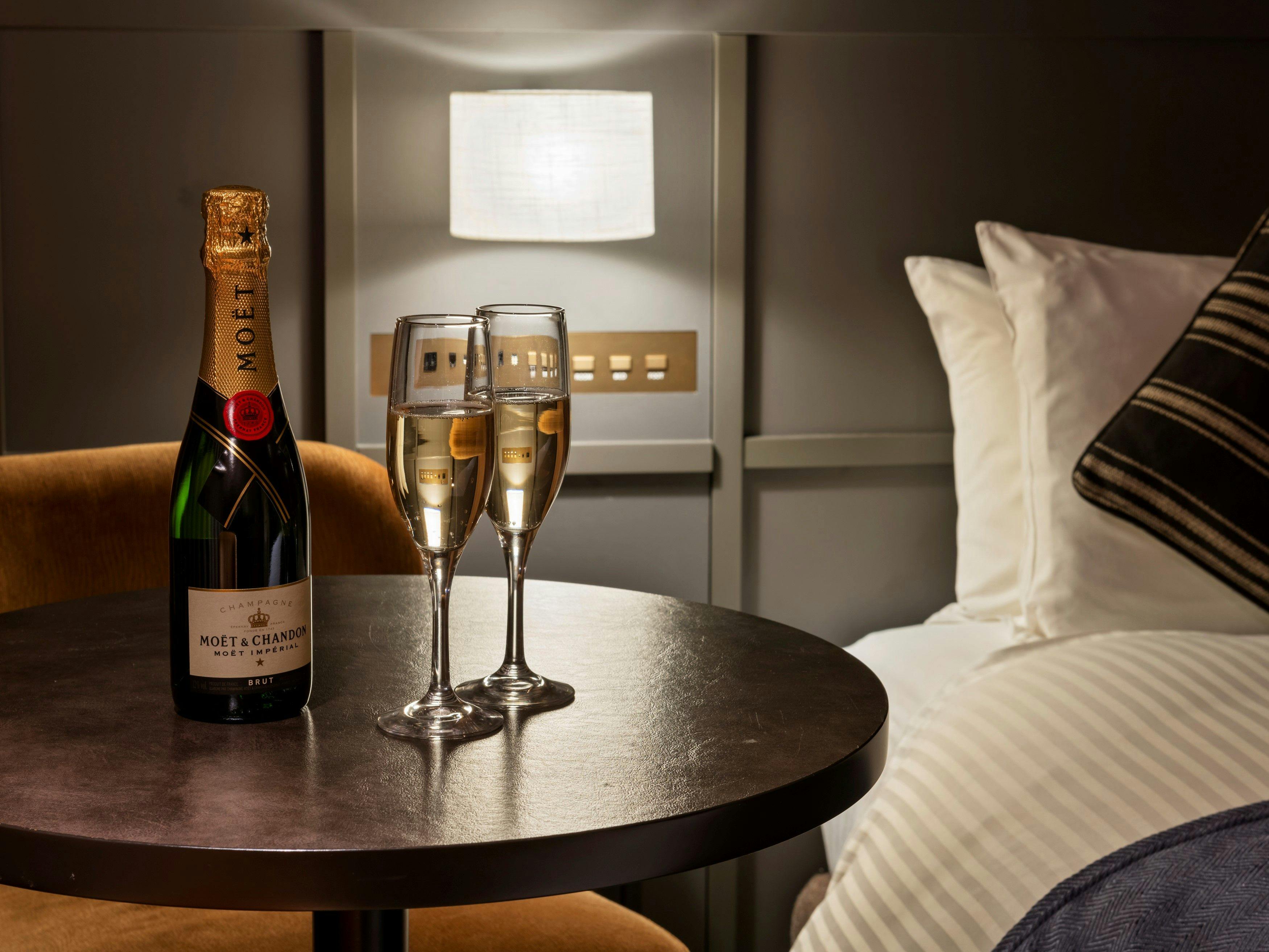 モエシャンドンハーフボトル特典付きプラン