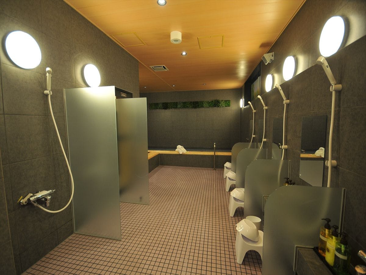 남성 대중 목욕탕