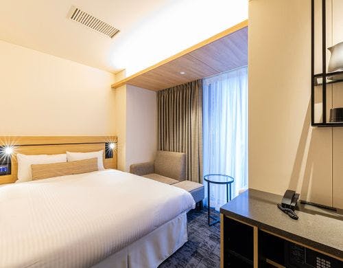 【禁煙】スタンダードダブル＜17平米＞