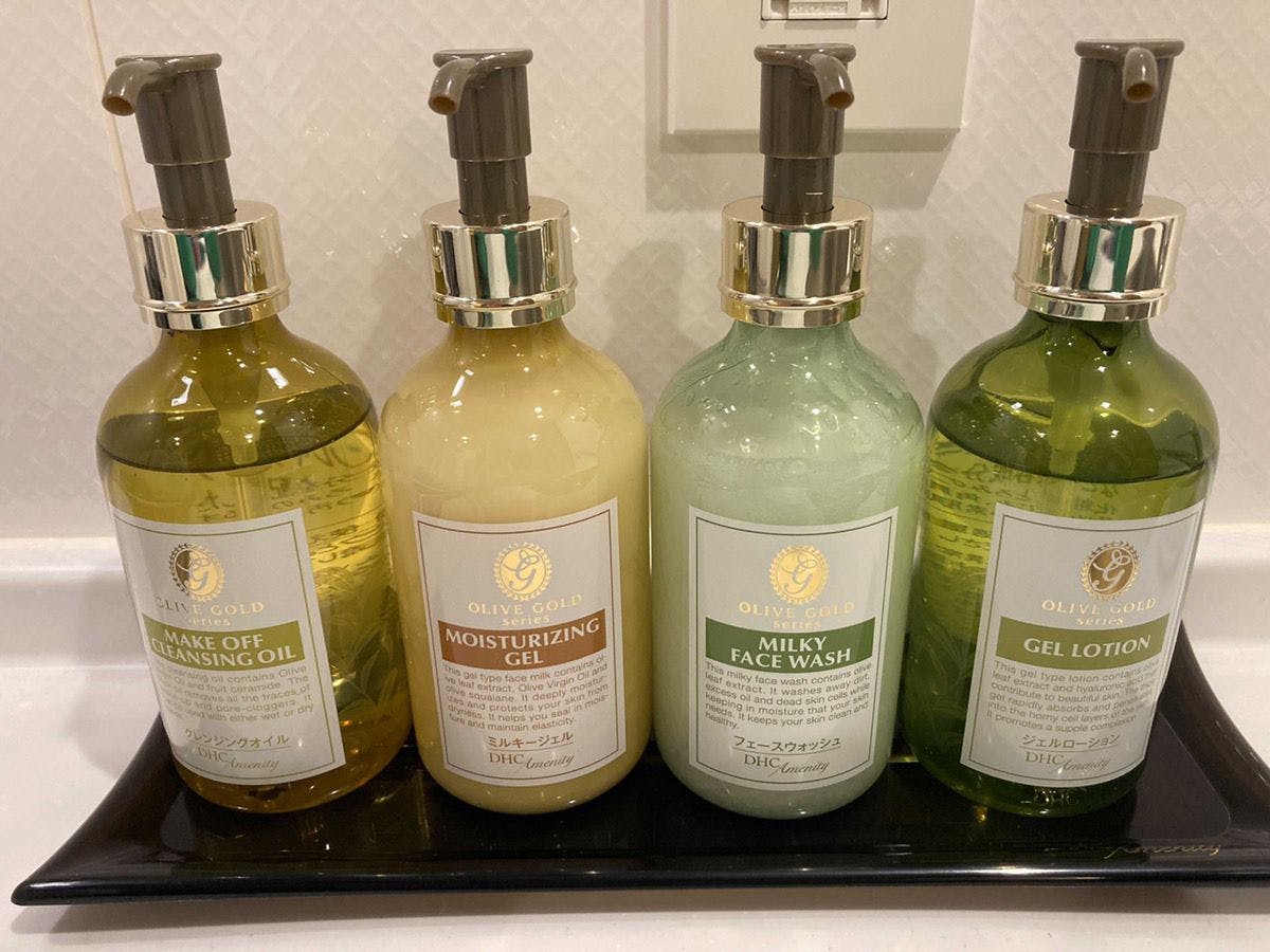 ชุดดูแลผิว DHC