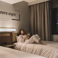 เตียงห้องพัก - ผู้หญิง