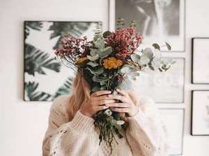 ในวันพิเศษของคู่รัก ครอบครัว หรือเพื่อน มอบช่อดอกไม้เป็นของขวัญเพื่อเฉลิมฉลอง!