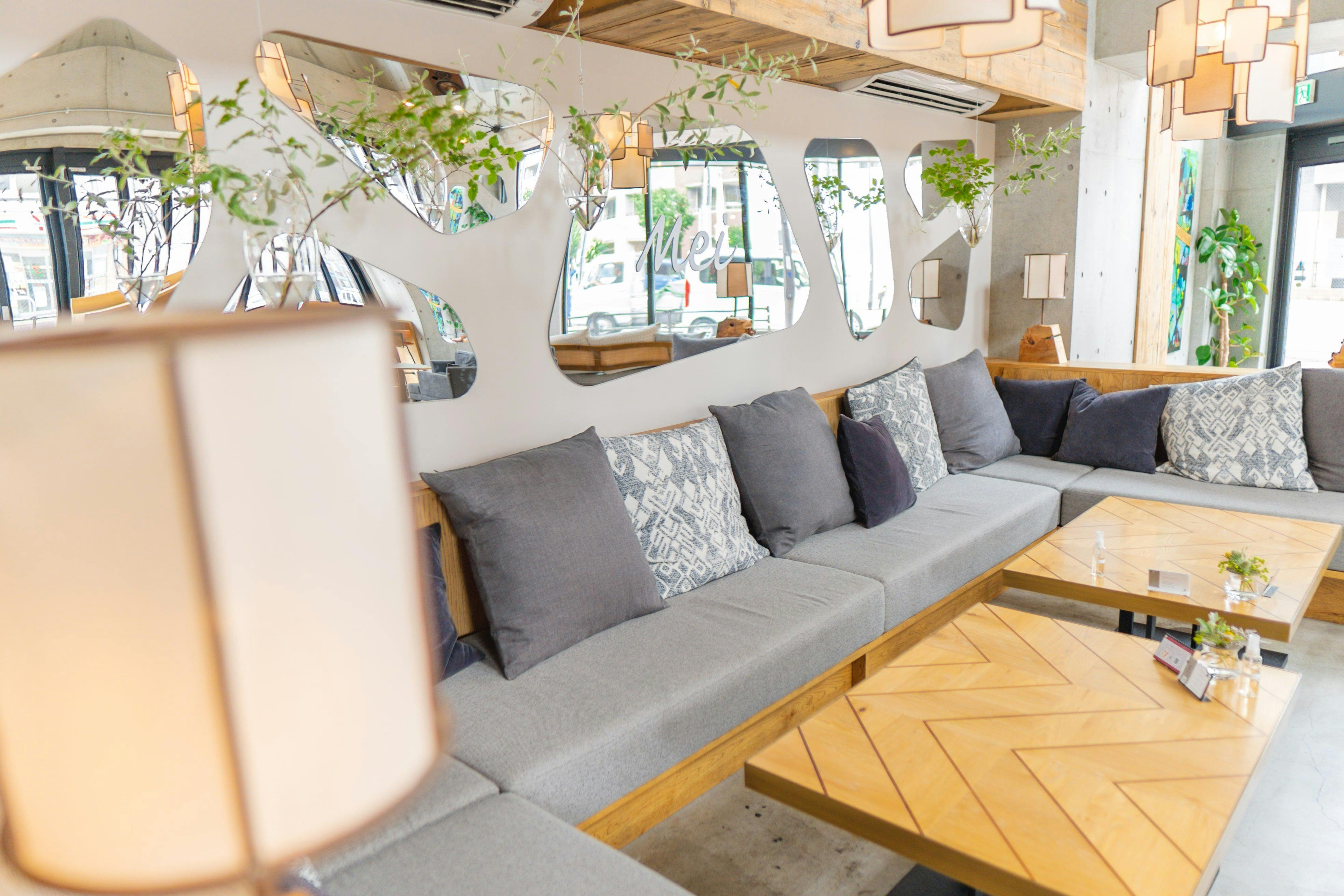 การออกแบบภายในของ Mei Cafe ได้รับการปรับปรุงใหม่♪