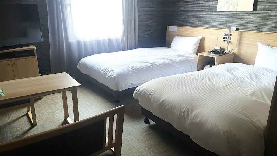 Hotel Route-Inn Sakurai Ekimae