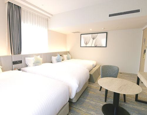 ◇3名様でご利用のデラックスツイン一例