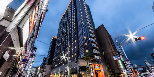 アパホテル〈東新宿歌舞伎町タワー〉
