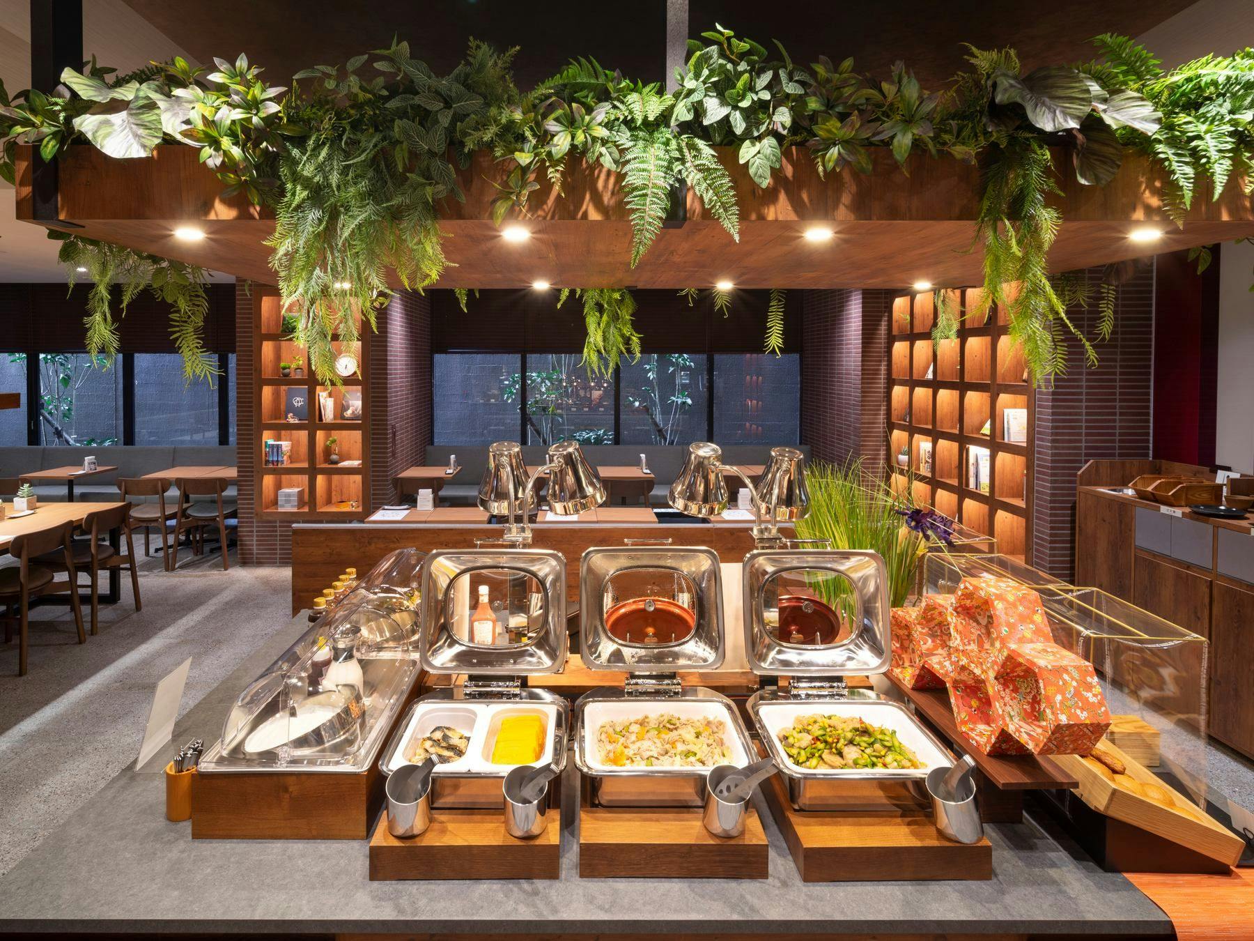 焼き立てパン健康朝食