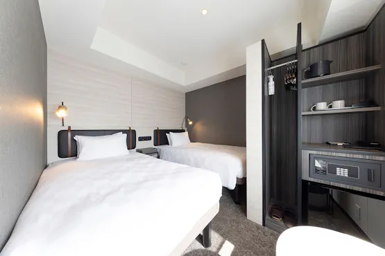 ห้องทวินริมแม่น้ำ