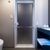 トイレ・ベーシン(デラックスツイン)